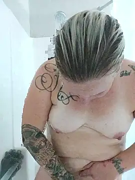 Snapshot of smoothlikemilk09 chatting on 11-06-25, 04:02 smoothlikemilk09 online show from 11-06-25, 04:02