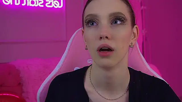 VeronicaVances online show from 02-17-26, 06:21