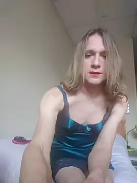 Snapshot of FlorineTV chatting on 02-13-26, 09:38 FlorineTV online show from 02-13-26, 09:38