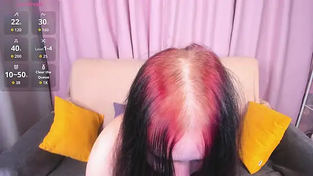 Alis Platt online show from 10-24-25, 01:03