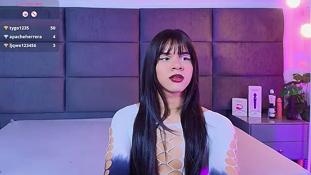 Slenna Moon online show from 01-19-26, 03:10