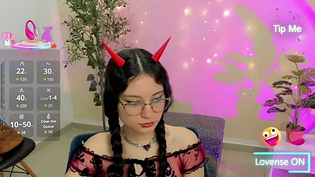 Krysten Riter online show from 01-15-26, 01:48