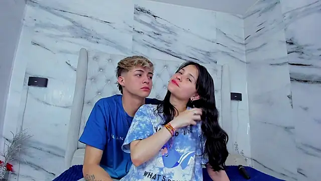 Ari and Storm online show from 09-26-25, 01:20