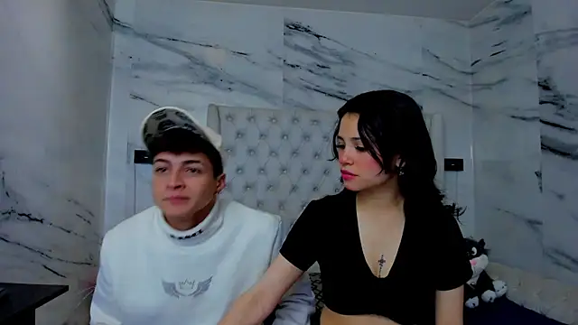 Ari and Storm online show from 01-08-26, 02:30