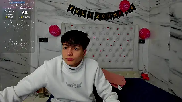 Ari and Storm online show from 03-21-26, 01:37