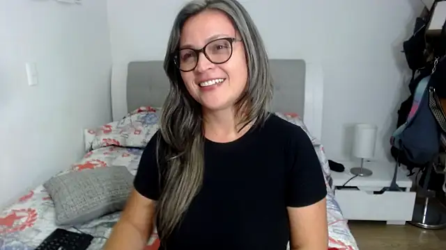 sophie lopez1 online show from 02-04-26, 01:33