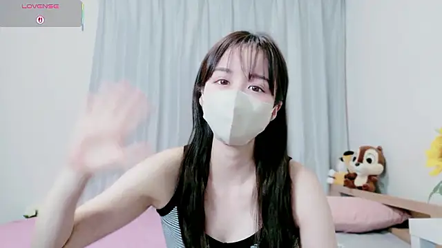 Snapshot of Anne_Anne_chan chatting on 09-20-25, 08:37 Anne Anne chan online show from 09-20-25, 08:37