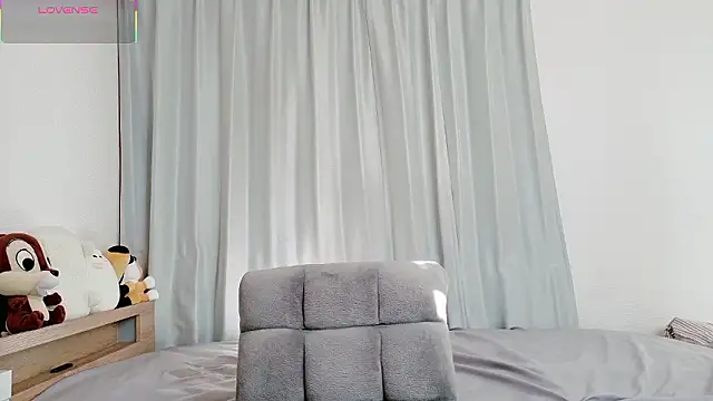 Snapshot of Anne_Anne_chan chatting on 09-27-25, 06:29 Anne Anne chan online show from 09-27-25, 06:29