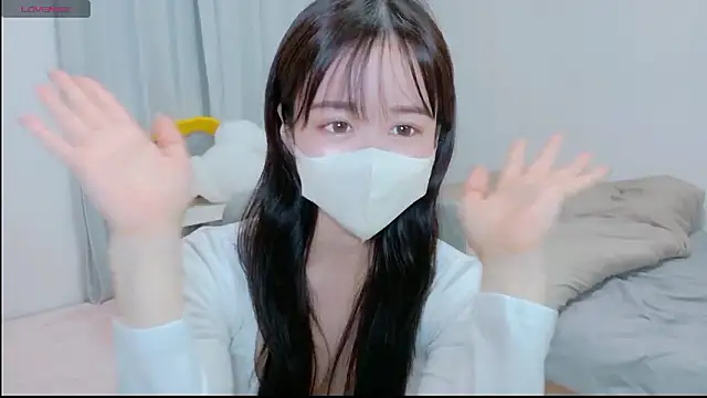 Snapshot of Anne_Anne_chan chatting on 11-13-25, 11:31 Anne Anne chan online show from 11-13-25, 11:31