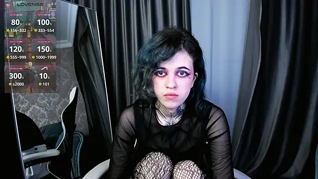 Snapshot of NoelleGothicShadow chatting on 06-18-26, 11:53 NoelleGothicShadow online show from 06-18-26, 11:53