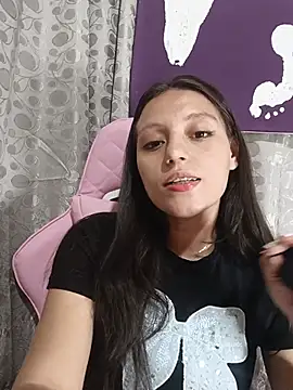 Snapshot of Lahila_ chatting on 07-22-26, 01:47 Lahila online show from 07-22-26, 01:47