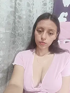 Snapshot of Lahila_ chatting on 07-28-26, 04:50 Lahila online show from 07-28-26, 04:50