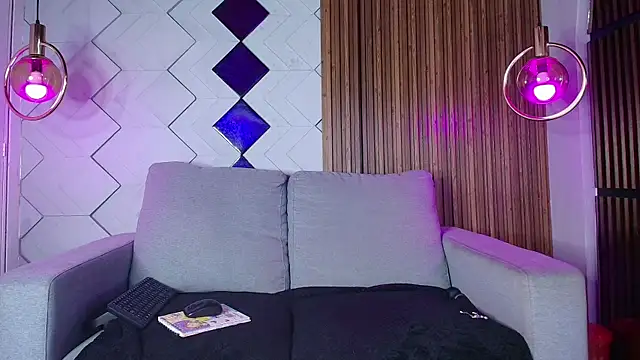 Snapshot of Susyhot_ chatting on 09-11-25, 11:10 Susyhot online show from 09-11-25, 11:10