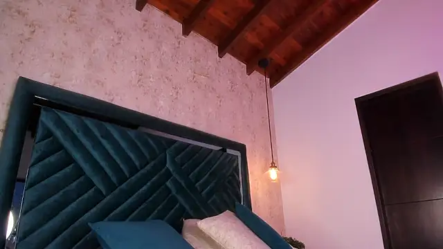 Sofi Moreno online show from 02-27-26, 11:54