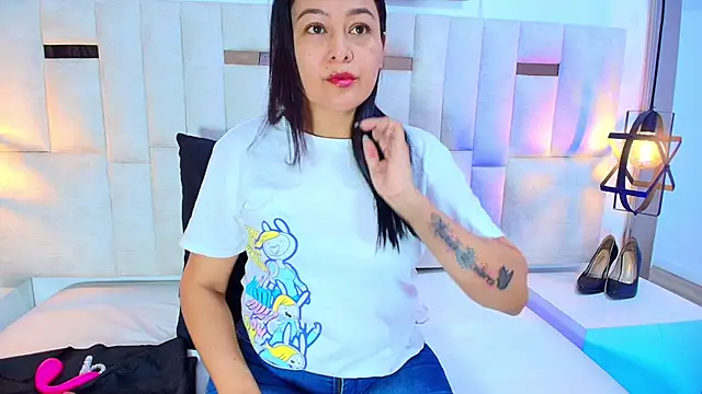 Snapshot of Miss_Susan chatting on 09-29-25, 11:26 Miss Susan online show from 09-29-25, 11:26