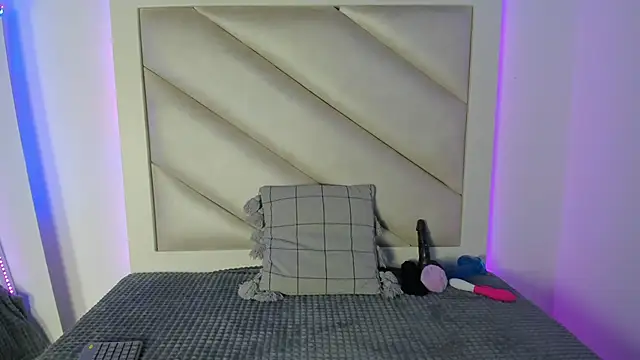 Andreacam js online show from 09-11-25, 03:06