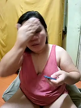 hotlyn45 online show from 09-26-25, 08:02