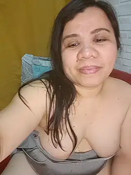 hotlyn45 online show from 02-24-26, 01:42