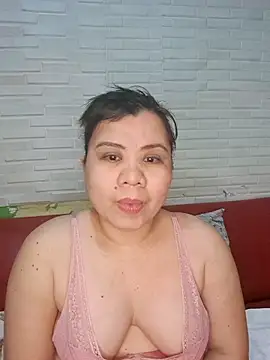 Snapshot of hotlyn45 chatting on 03-12-26, 04:46 hotlyn45 online show from 03-12-26, 04:46