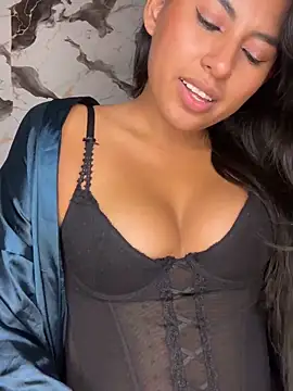 BrunetteBliss69 online show from 02-26-26, 02:43