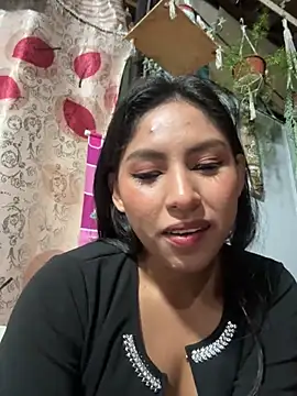 BrunetteBliss69 online show from 04-06-26, 12:41