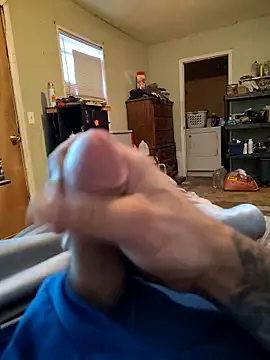 Wolfyking95 online show from 09-12-25, 12:22