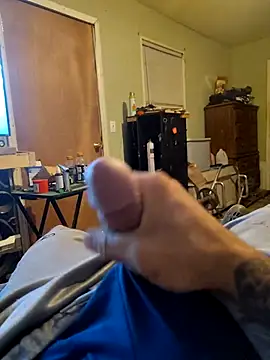 Wolfyking95 online show from 09-16-25, 02:01