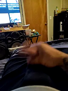 Wolfyking95 online show from 10-13-25, 01:27