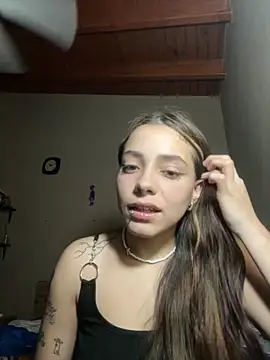 Snapshot of Marquis77 chatting on 10-19-25, 01:06 Marquis77 online show from 10-19-25, 01:06