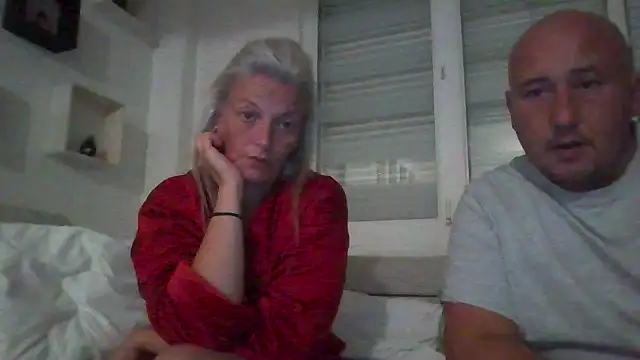 Snapshot of cpl59hot chatting on 09-12-25, 08:20 cpl59hot online show from 09-12-25, 08:20