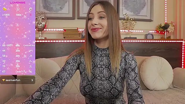 MuseDollX online show from 11-18-25, 07:18