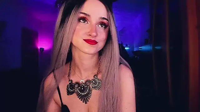 MistressJolie online show from 11-11-25, 05:46