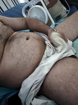 Snapshot of Hothunkdelhi chatting on 10-24-25, 04:09 Hothunkdelhi online show from 10-24-25, 04:09