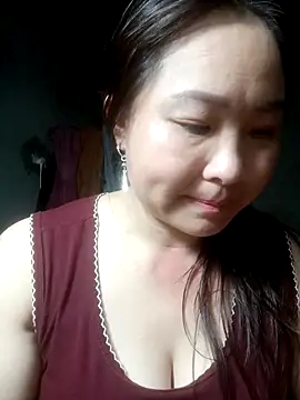 suki-lady online show from 12-02-25, 04:40