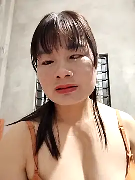 kute-00 online show from 12-22-25, 01:41