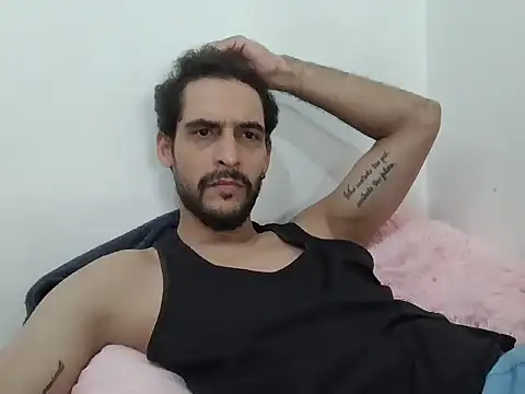 Snapshot of mochakkdj chatting on 09-16-25, 02:40 mochakkdj online show from 09-16-25, 02:40