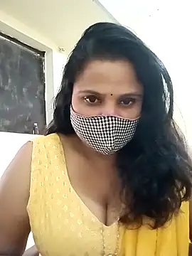 Shikha-mehra7 online show from 10-31-25, 06:25