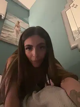 Snapshot of RoseyMae chatting on 09-11-25, 08:31 RoseyMae online show from 09-11-25, 08:31