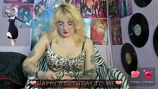 Avril Maria online show from 09-17-25, 05:58