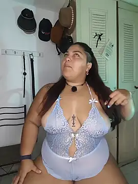 Snapshot of kendra_lil_evill chatting on 07-14-26, 10:21 kendra lil evill online show from 07-14-26, 10:21