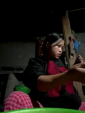 O o UwU o O online show from 11-18-25, 01:44