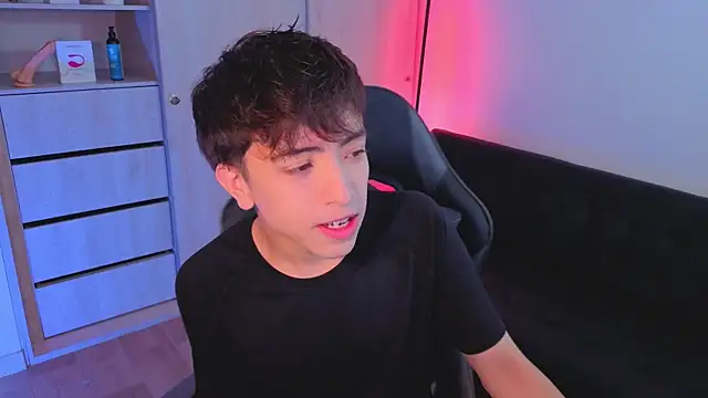 onlinenico online show from 10-03-25, 08:06