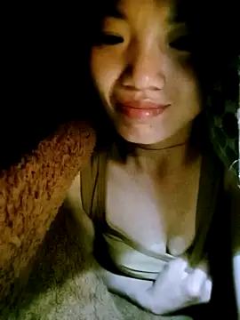 ngan-cute online show from 10-05-25, 07:12