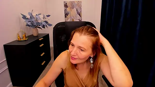 NikaStraitlive online show from 10-07-25, 08:28