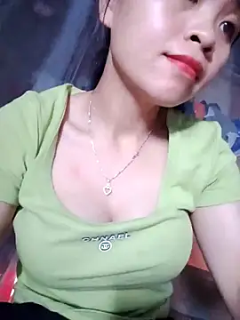 Snapshot of Mie-mie11 chatting on 10-10-25, 01:48 Mie-mie11 online show from 10-10-25, 01:48