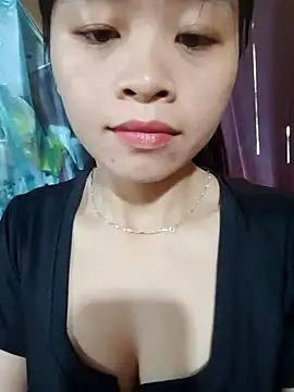 Snapshot of Mie-mie11 chatting on 10-11-25, 01:16 Mie-mie11 online show from 10-11-25, 01:16