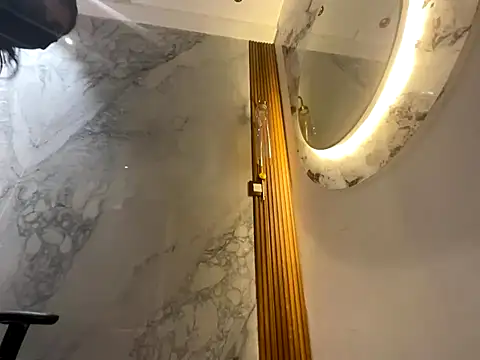 Snapshot of sexydaizy chatting on 09-19-25, 06:37 sexydaizy online show from 09-19-25, 06:37