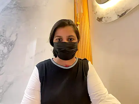 Snapshot of sexydaizy chatting on 09-25-25, 06:17 sexydaizy online show from 09-25-25, 06:17