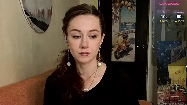 Snapshot of SkyHelen chatting on 06-03-26, 07:44 SkyHelen online show from 06-03-26, 07:44