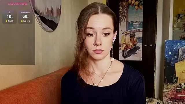 Snapshot of SkyHelen chatting on 06-11-26, 06:44 SkyHelen online show from 06-11-26, 06:44